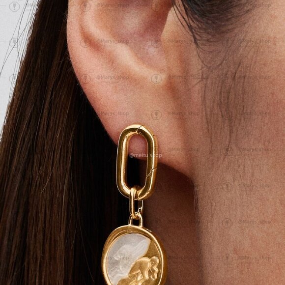 Pandora Pegasus Medallion Charm|Pendant|Two-tone - Picture 2 of 2